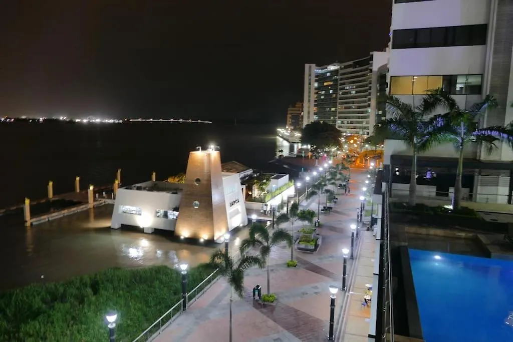 Apartment Ecusuites Jacuzzi Bellini Hidromasaje Privado Guayaquil