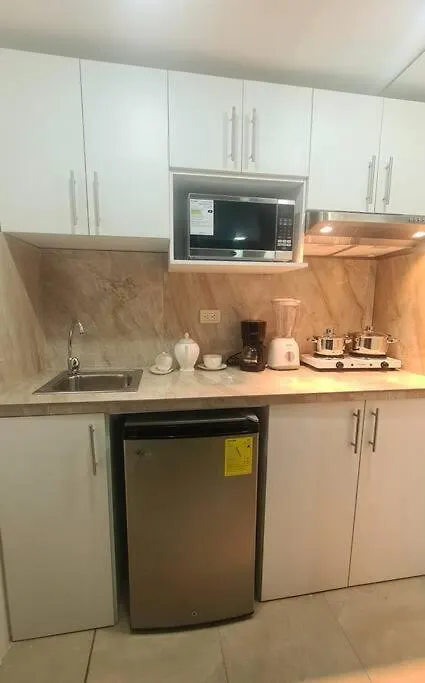 Ecusuites Jacuzzi Bellini Hidromasaje Privado Guayaquil Apartment