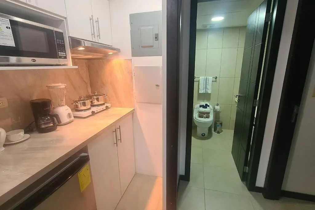 Apartment Ecusuites Jacuzzi Bellini Hidromasaje Privado Guayaquil Ecuador