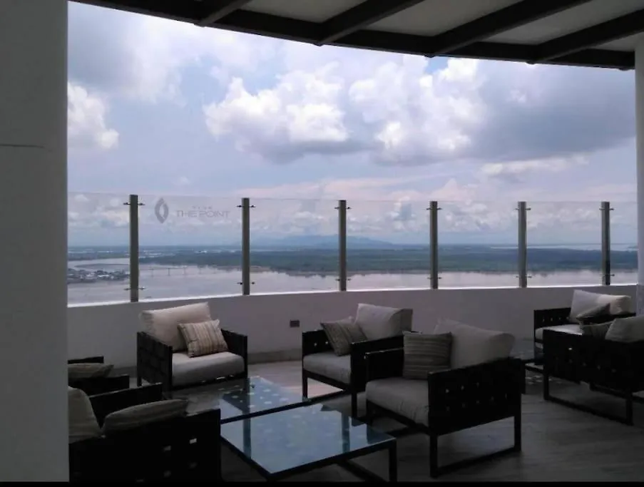 Daire Ecusuites Jacuzzi Bellini Hidromasaje Privado Guayaquil